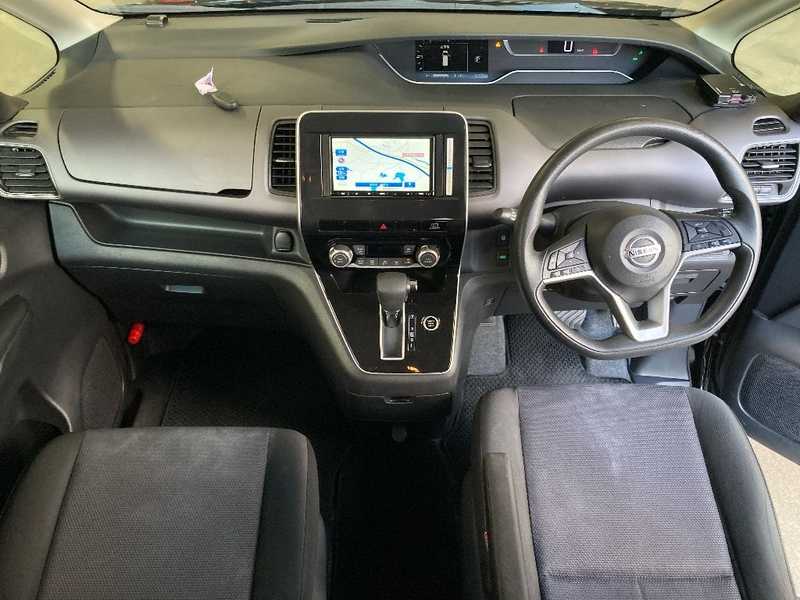 2022 Nissan Serena 2,0L 2022 Cyprus