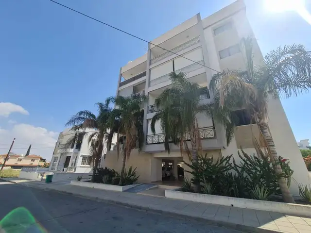 3-bedroom apartment for sale, Larnaca — Larnaka - Chrysopolitissa
