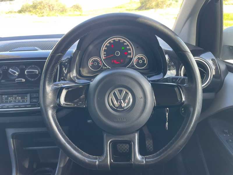 2013 Volkswagen UP 1,0L 2013 Cyprus