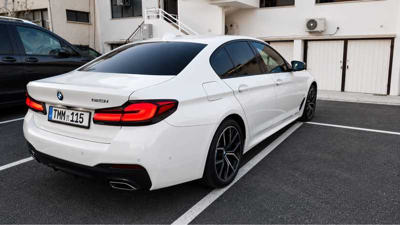 2021 BMW 5-Series 2,0L 2021 Cyprus