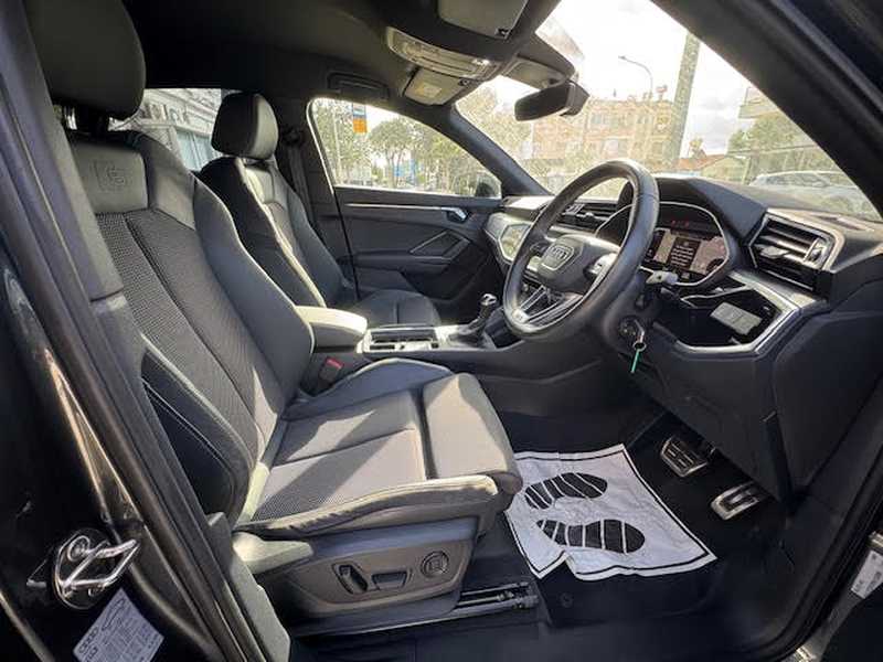 2022 Audi Q3 2,0L 2022 Cyprus
