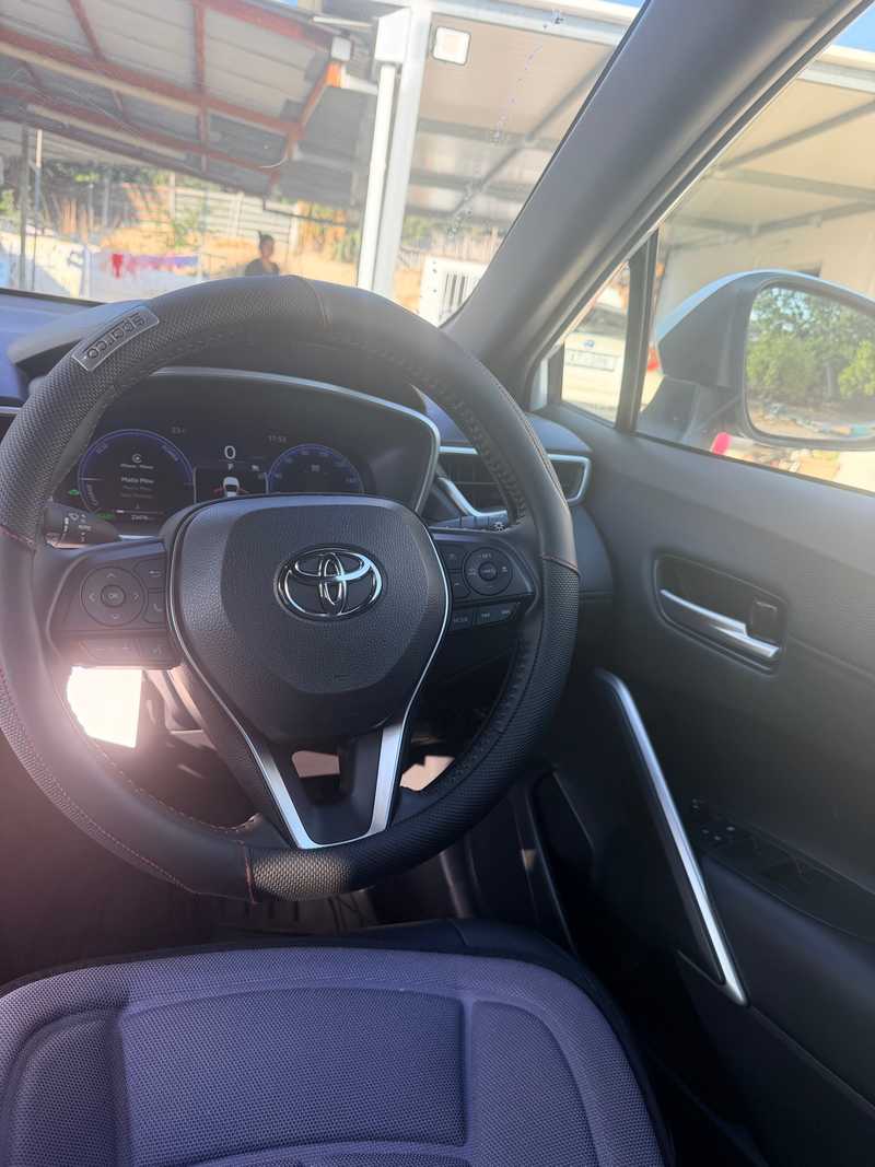 2024 Toyota Corolla Cross 5,0L 2024 Cyprus