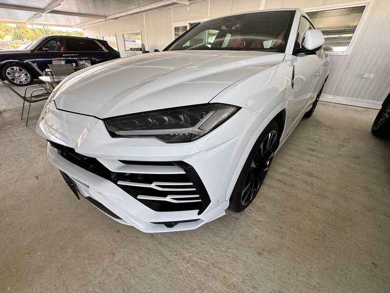 2024 Lamborghini Urus 4,0L 2024 Cyprus