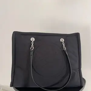 Original karl legerfeld handbag, Επαρχία Πάφου — Πέγεια