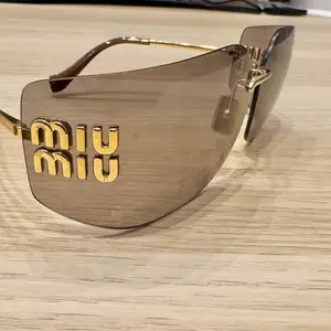 Miu miu aube sunglasses, Limassol — Limassol - Agia Zoni