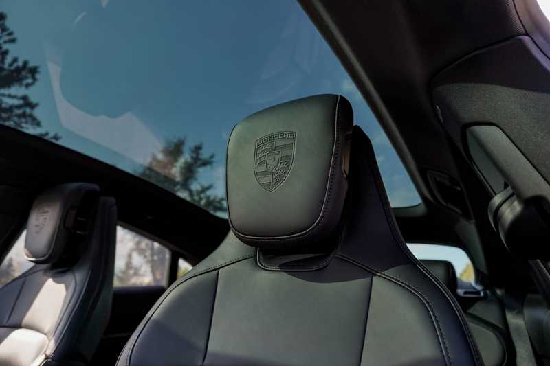 2021 Porsche Taycan Electric 2021 Cyprus