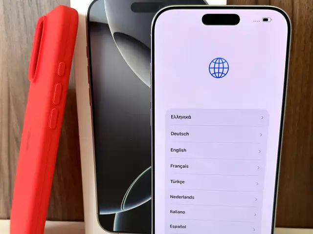 Iphone 16 pro max | 256gb | white titanium | 94 battery | box, cable & case, Limassol — Erimi