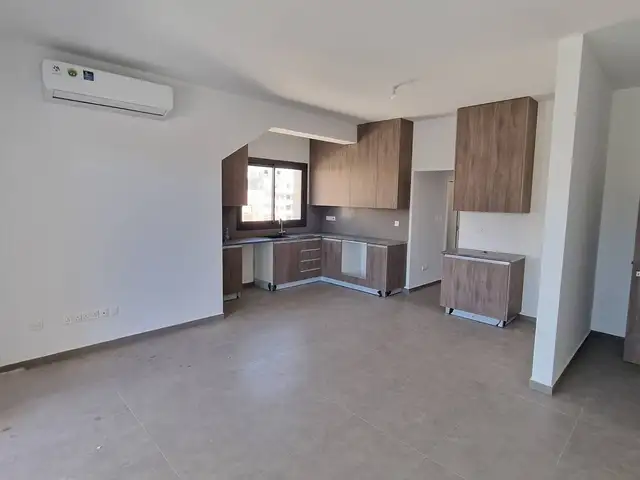 2-bedroom apartment for sale, Larnaca — Larnaka - Kamares
