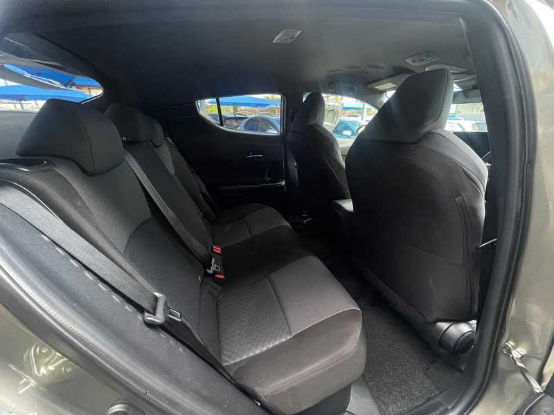 2021 Toyota C-HR 1,8L 2021 Cyprus