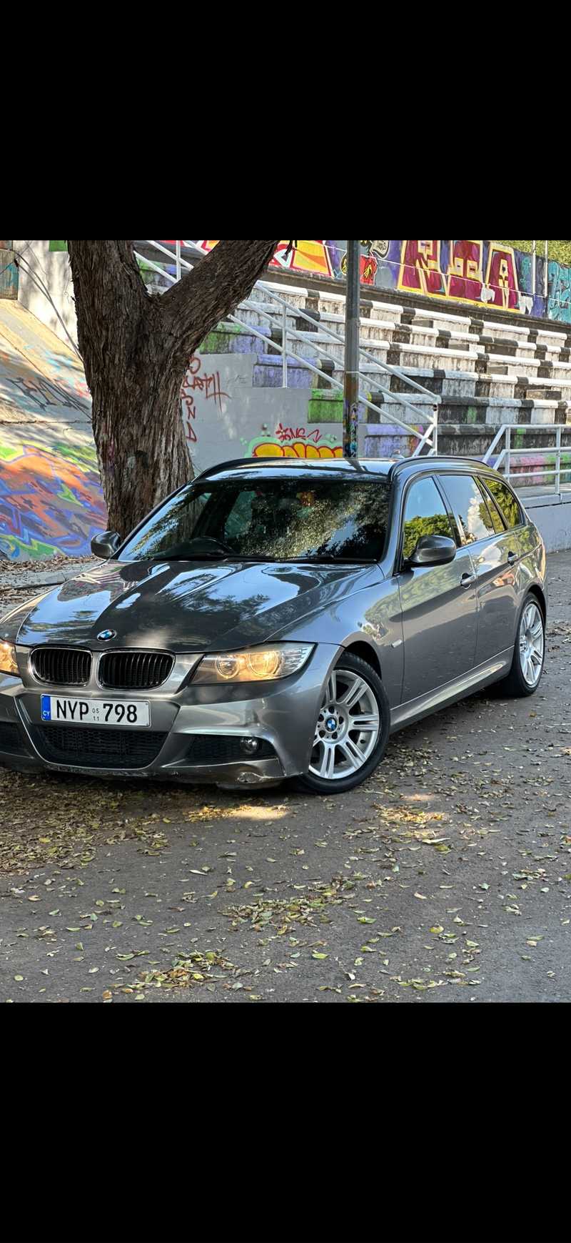 BMW 3-Series 2,0L 2011