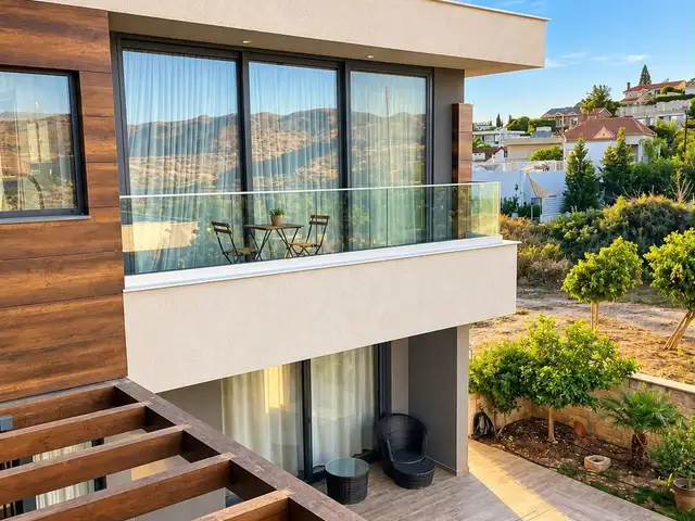  5-bedroom detached house to rent, Limassol — Limassol - Agia Fyla