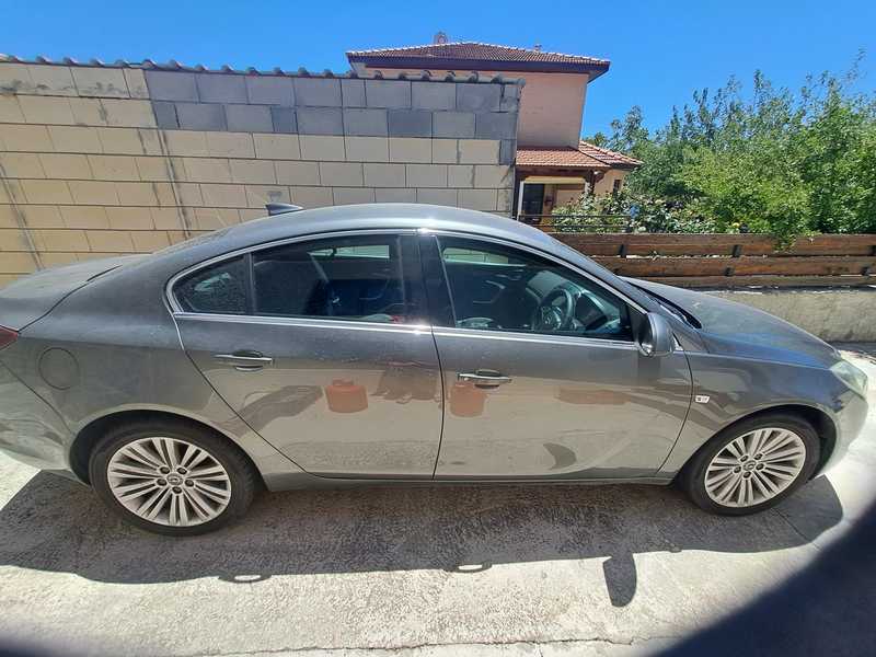 2017 Opel, Vauxhall Insignia 2,5L 2017 Cyprus