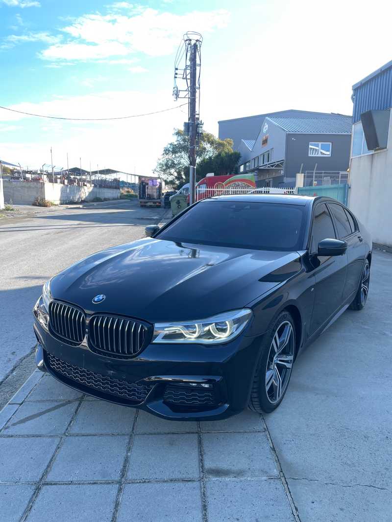 2017 BMW 7-Series 4,4L 2017 Cyprus