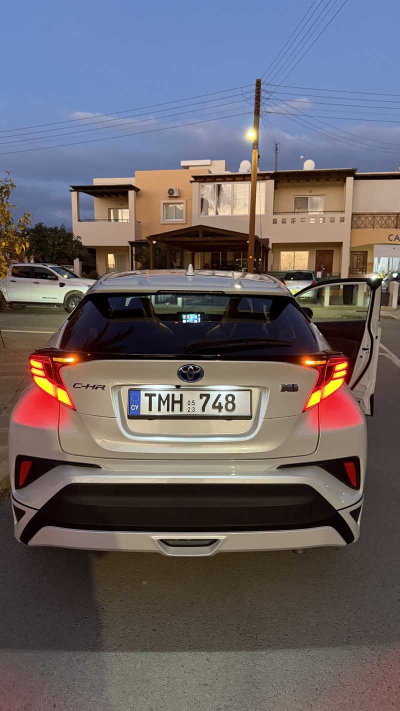 2023 Toyota C-HR 1,8L 2023 Cyprus