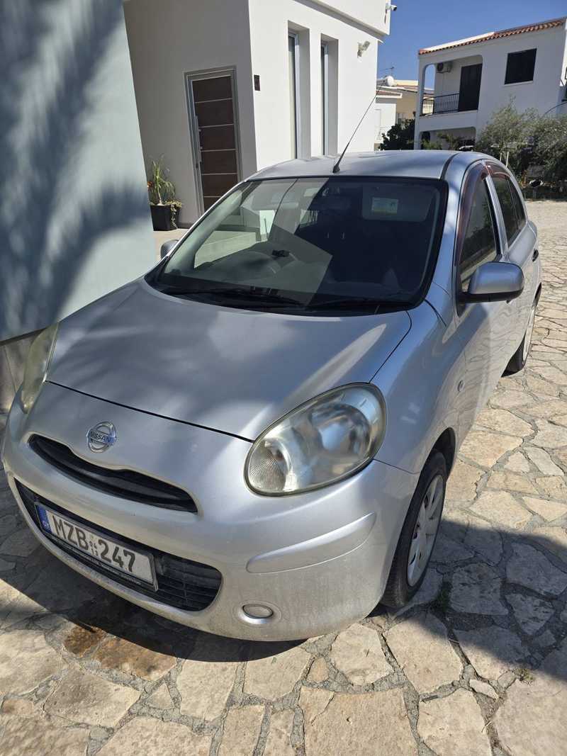 Nissan March 1,2L 2013