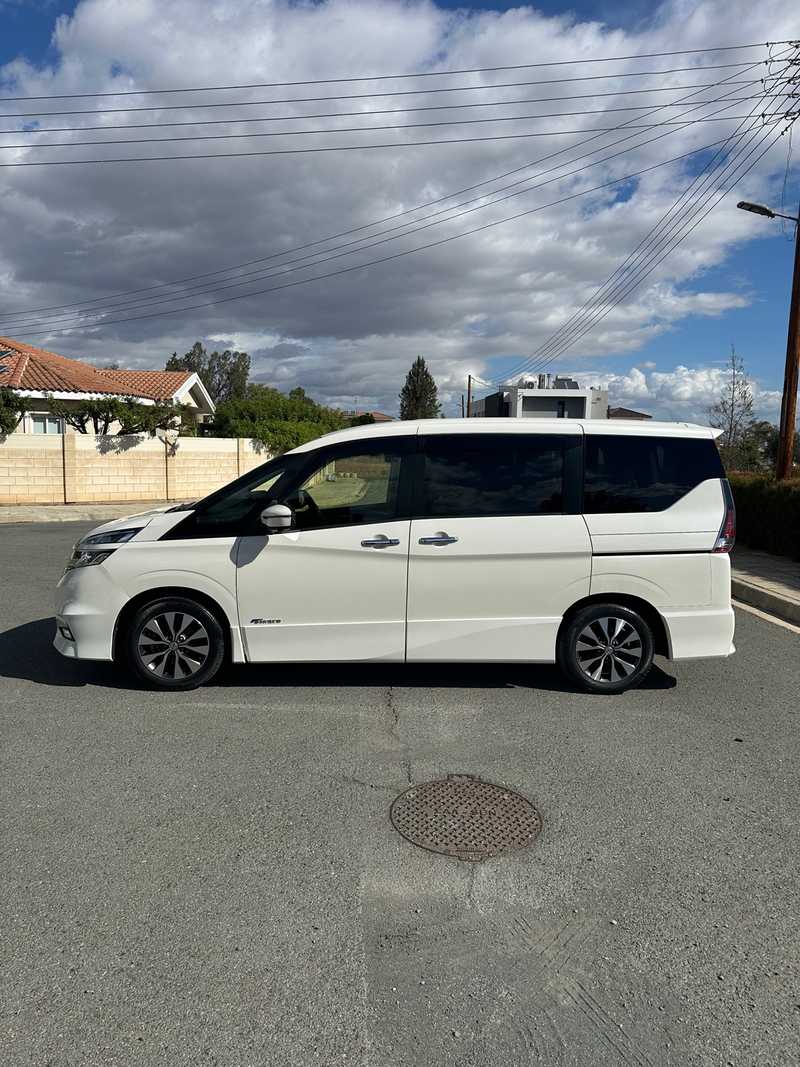 2020 Nissan Serena 2,0L 2020 Cyprus