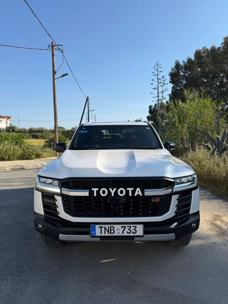 2024 Toyota Land Cruiser 300 3,3L 2024 Cyprus