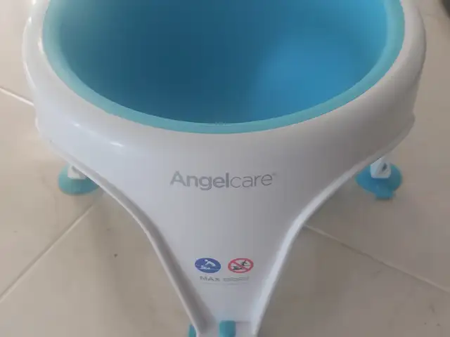 Καθισματάκι μπάνιου για βρέφη angelcare, Larnaca — Aradippou - Apostolos Loukas