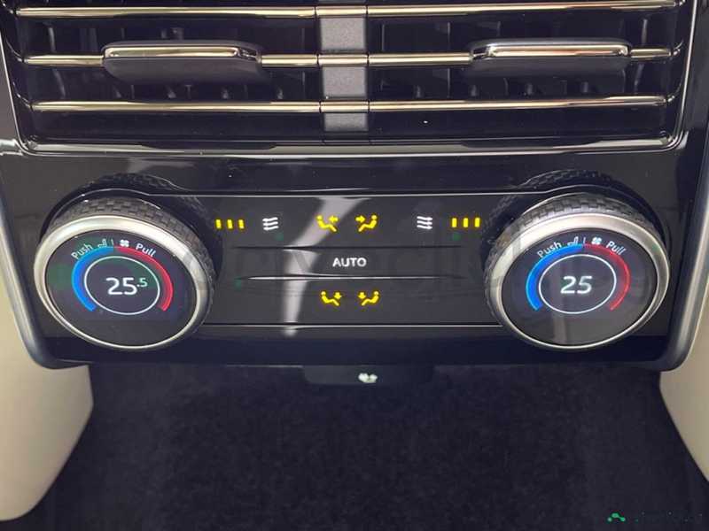 2025 Land Rover Range Rover 3,0L 2025 Cyprus