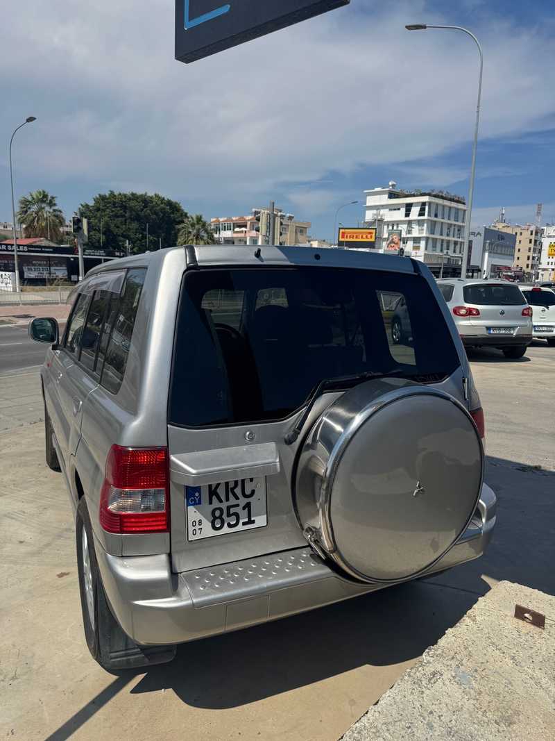 2007 Mitsubishi Pajero 2,0L 2007 Cyprus