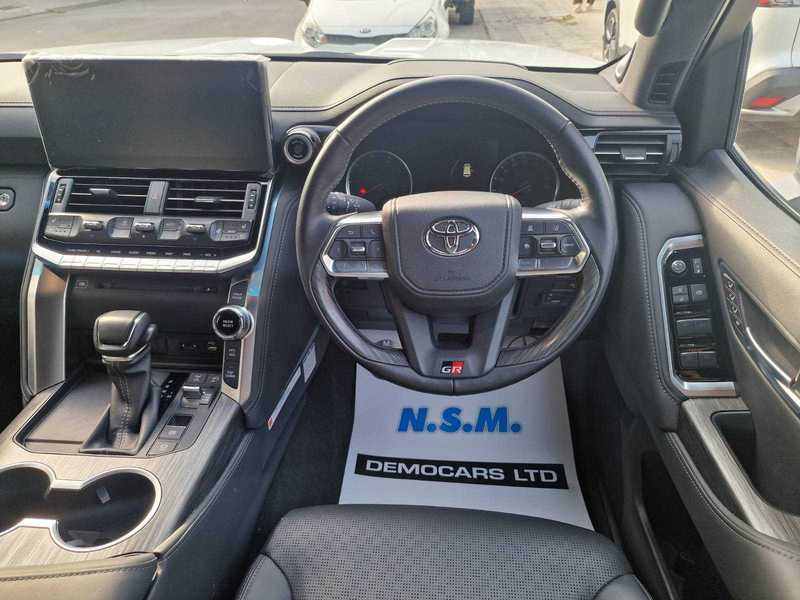 2022 Toyota Land Cruiser Prado 3,3L 2022 Cyprus