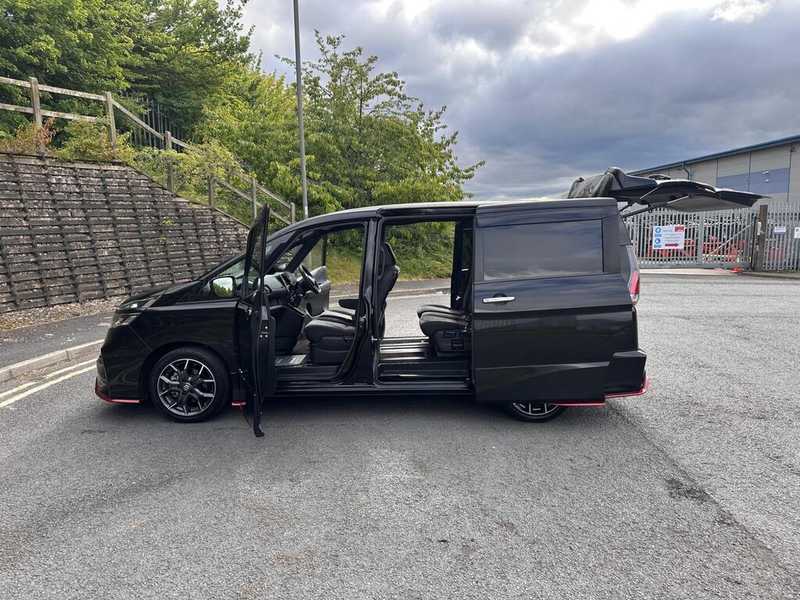 2020 Nissan Serena 2,0L 2020 Cyprus