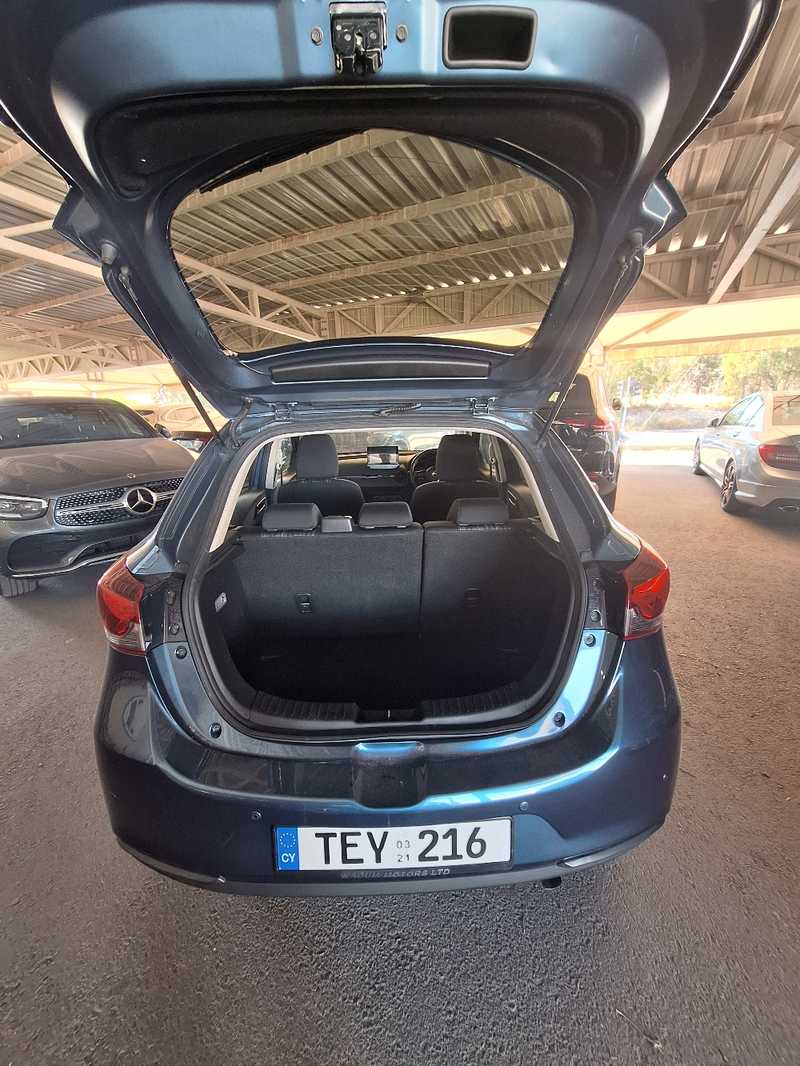 2021 Mazda 2 1,5L 2021 Cyprus