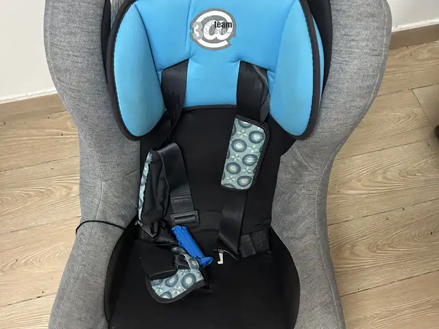 Car seat, Επαρχία Λευκωσίας — Λακατάμεια - Αρχαγγέλος-Ανθούπολη