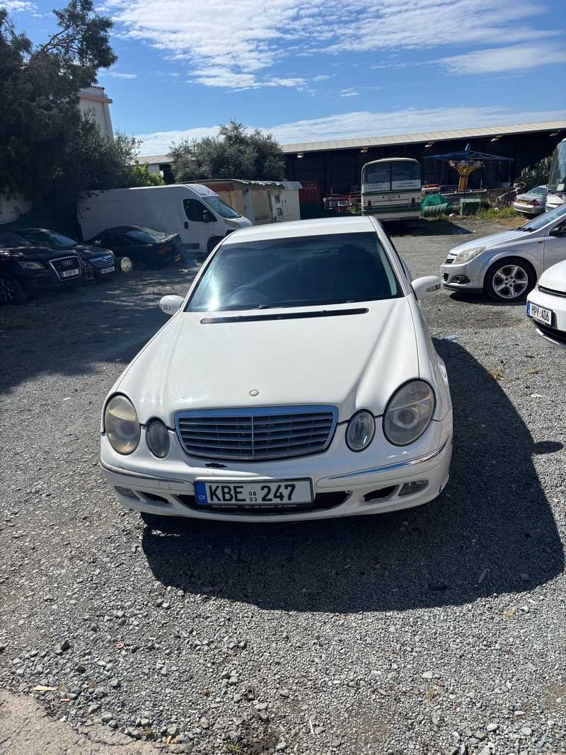 2003 Mercedes-Benz E-Class 2,7L 2003 Cyprus
