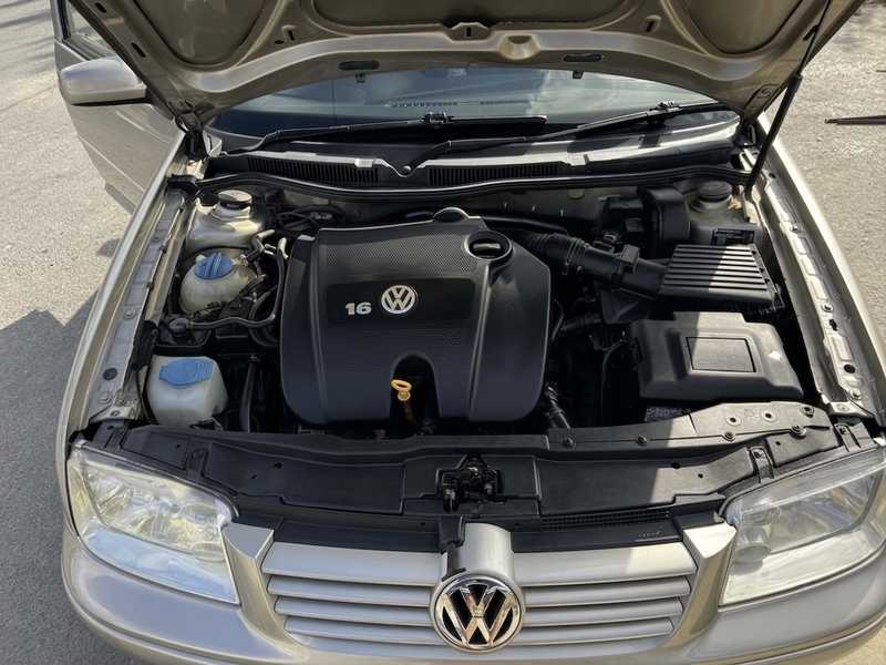 2004 Volkswagen Bora 1,6L 2004 Cyprus