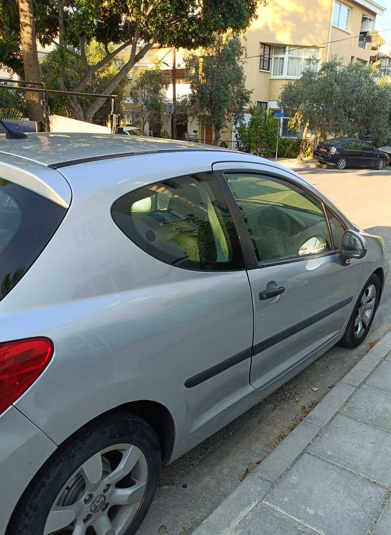 2010 Peugeot 207 1,4L 2010 Cyprus