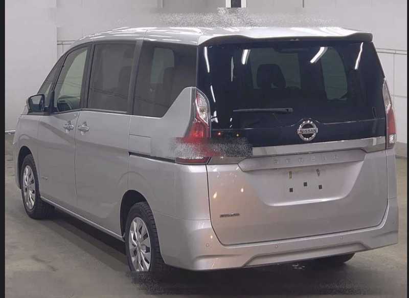 2022 Nissan Serena 2,0L 2022 Cyprus