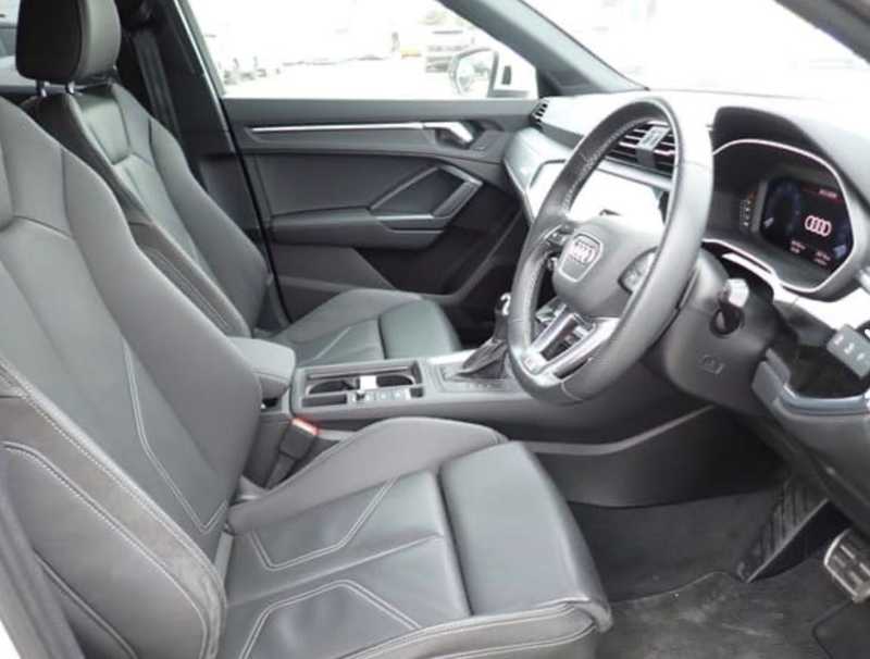 2022 Audi Q3 2,0L 2022 Cyprus