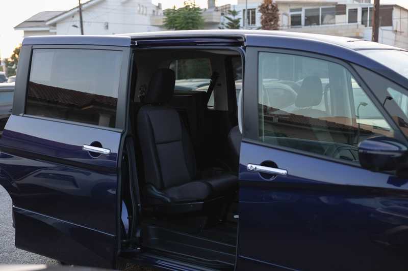 2022 Nissan Serena 2,0L 2022 Cyprus