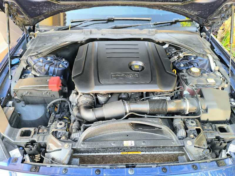 2016 Jaguar XE 2,0L 2016 Cyprus