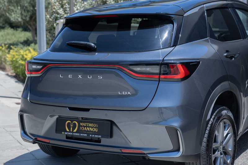 2024 Lexus LBX 1,5L 2024 Cyprus