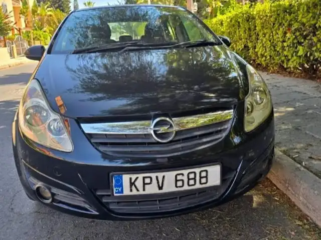 Opel, Vauxhall Corsa