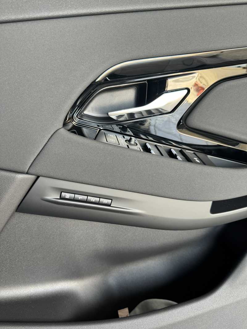 2024 Land Rover Range Rover Evoque 2,0L 2024 Cyprus