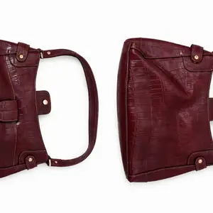 Nyc y2k red hand/shoulder bag, Επαρχία Λεμεσού — Μαρίνα Λεμεσού