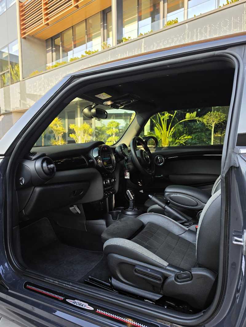 2021 Mini Coupe 2,0L 2021 Cyprus