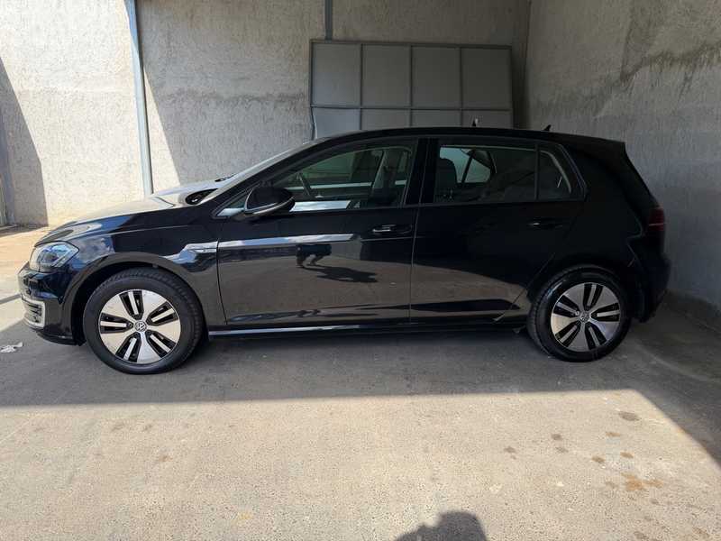 Volkswagen Golf Electric 2019