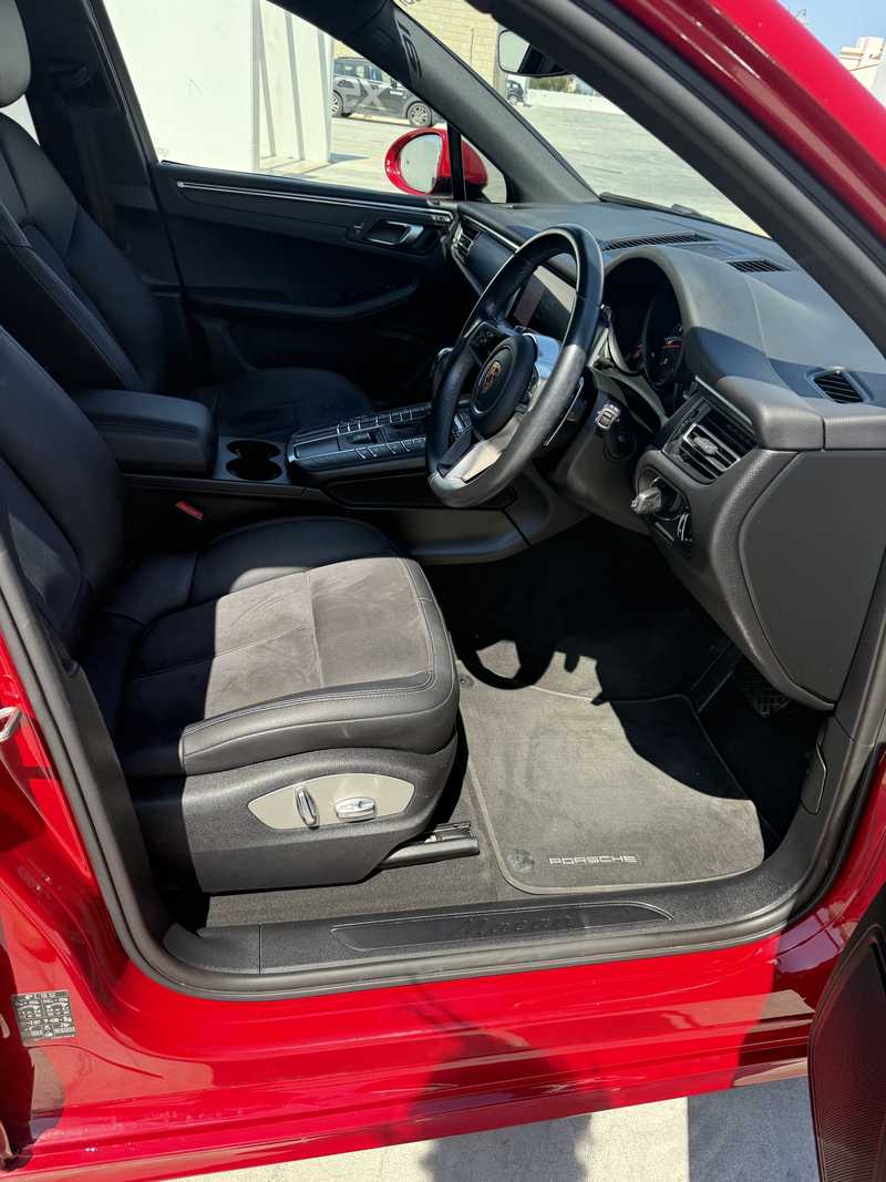 2021 Porsche Macan 2,0L 2021 Cyprus