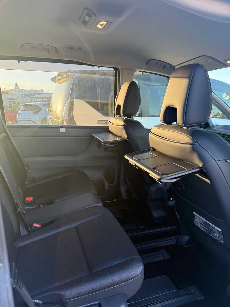 2024 Nissan Serena 2,0L 2024 Cyprus