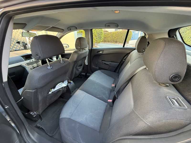 2008 Opel, Vauxhall Astra 1,4L 2008 Cyprus