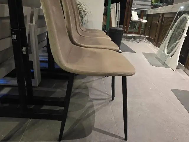 Set of 4 modern chaird, Limassol — Agios Tychon Tourist Area