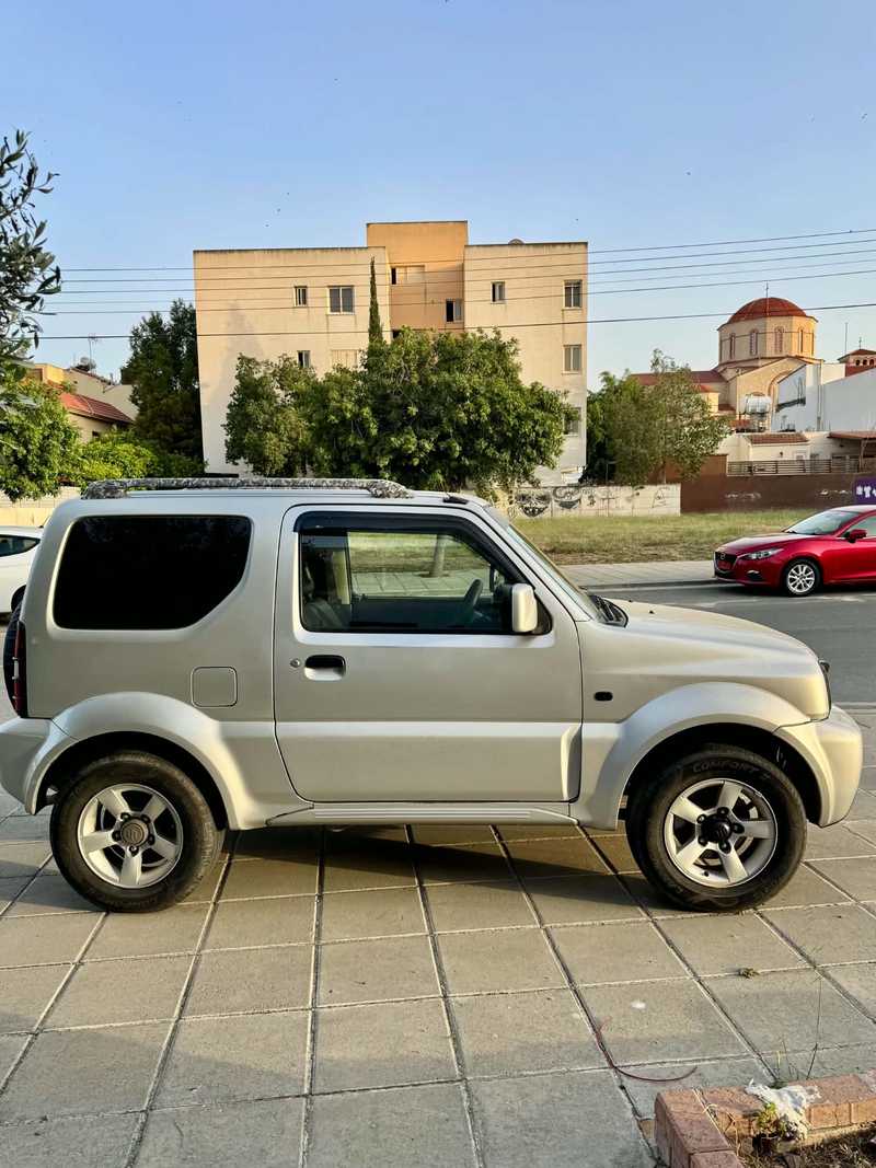 2009 Suzuki Jimny 1,3L 2009 Cyprus