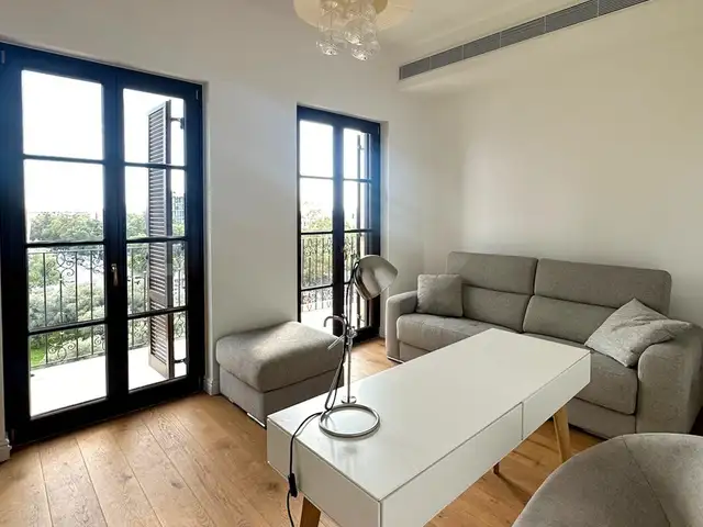  5-bedroom penthouse to rent, Limassol — Potamos Germasogeias