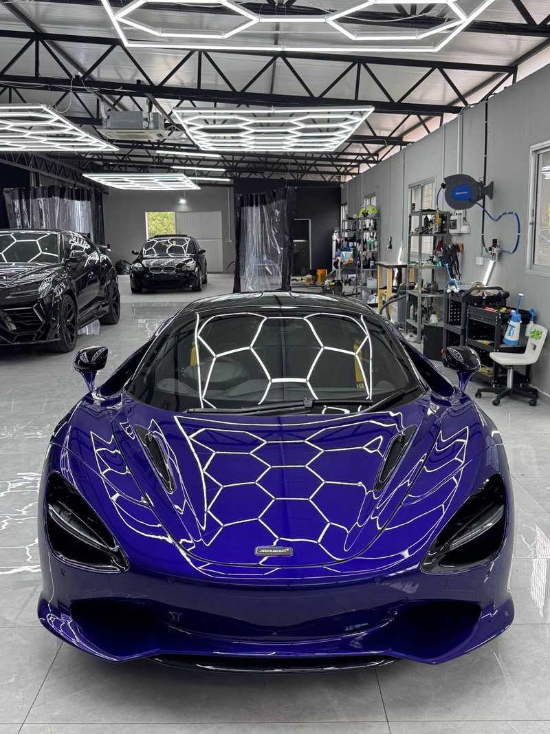 McLaren 750S 4,0L 2024