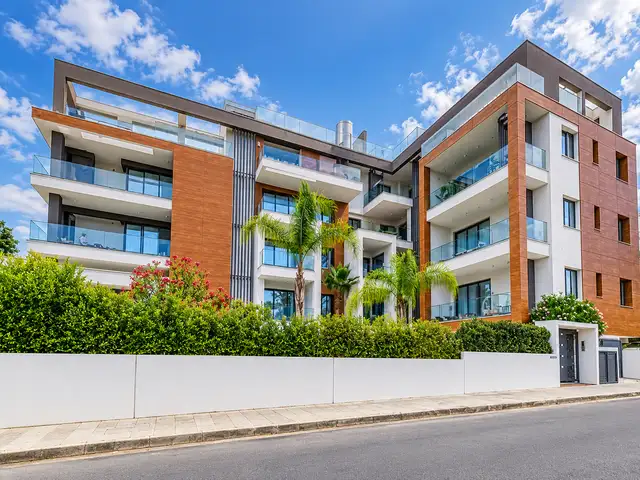 2-bedroom apartment to rent, Limassol — Potamos Germasogeias