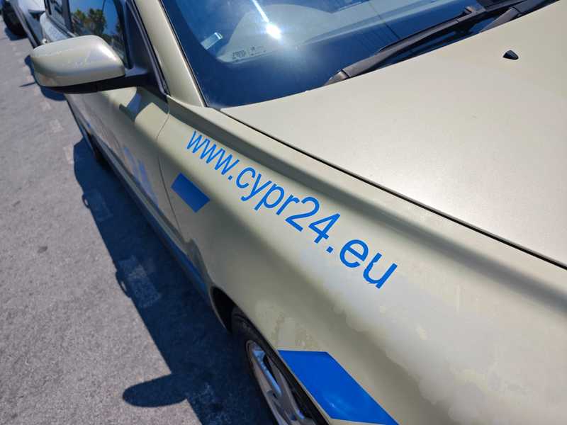 2005 Volvo S40 1,6L 2005 Cyprus